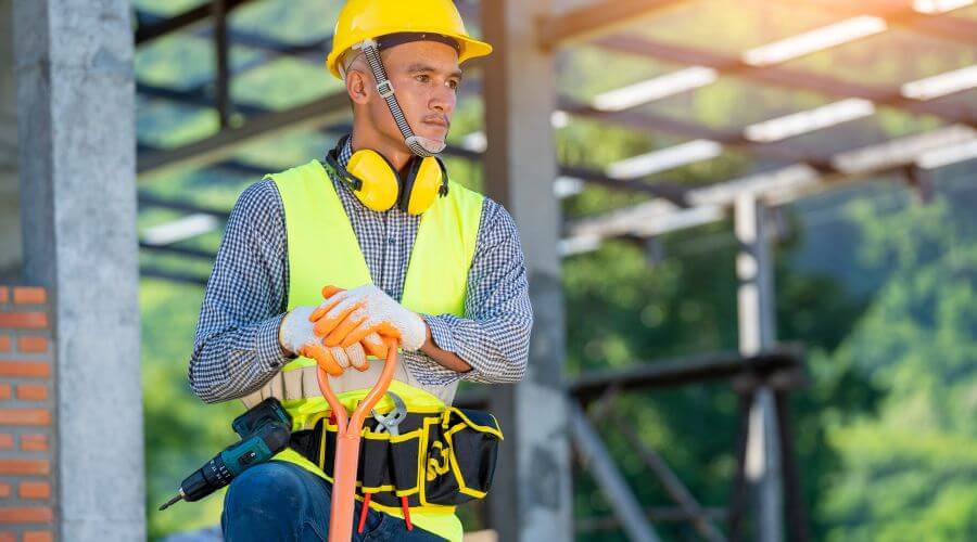 Expert new roof installation services in Vandiver, AL